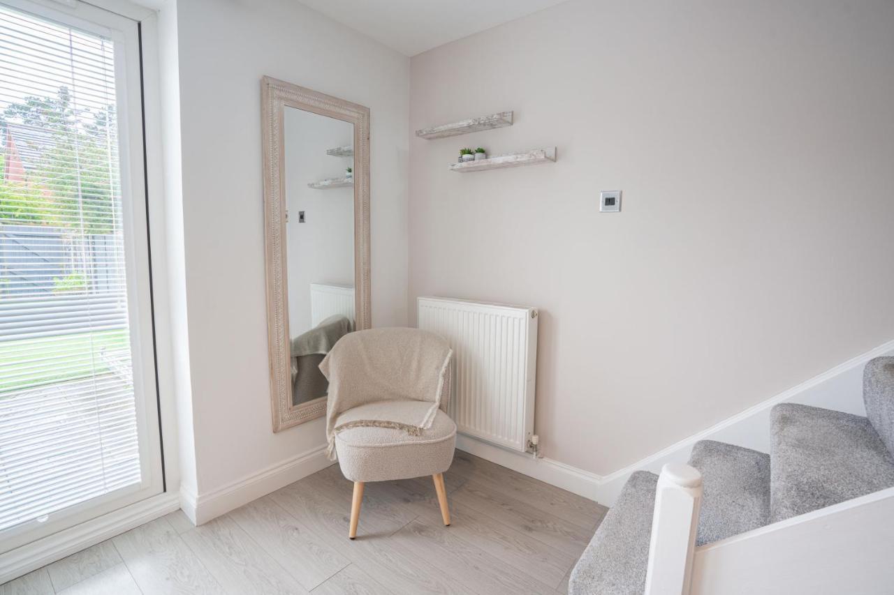 Stunning Abode 5 Min From Nec & Bhx, Pets Allowed Marston Green Exteriér fotografie